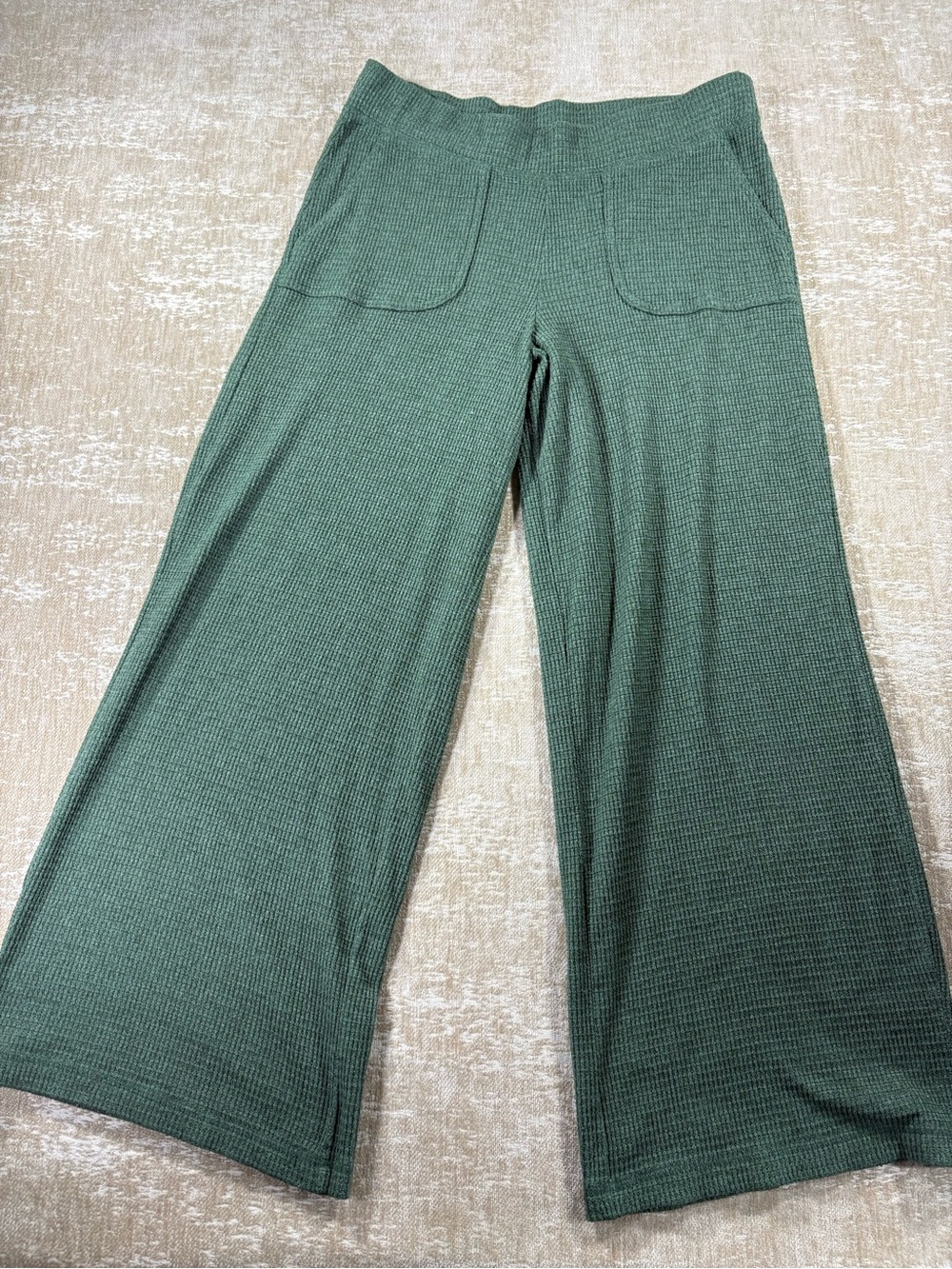 Gilly Hicks Wide Leg Knit Pants in Green